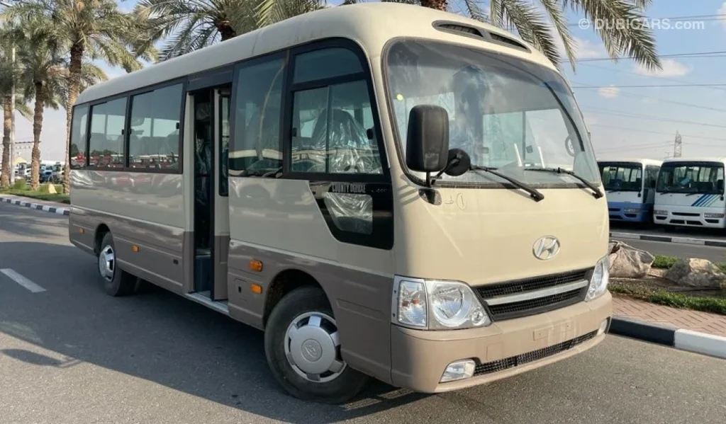 COUNTY 3.9L M/T (29 PLACES)